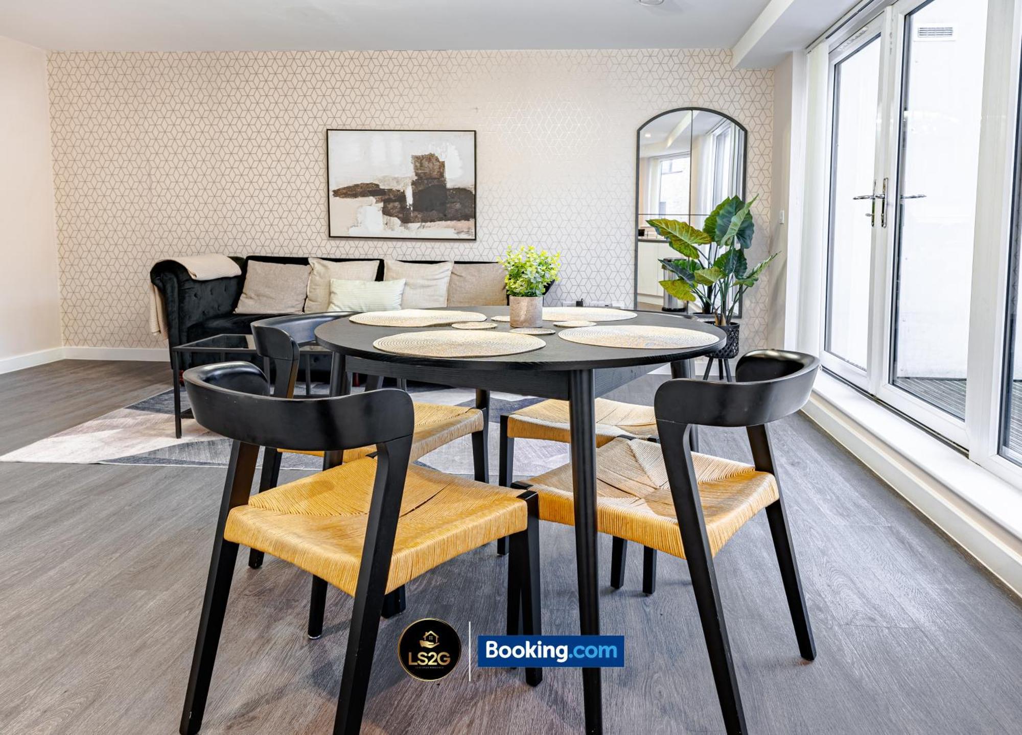 Appartement Stylish 2 Bedroom By Ls2g Short Lets & Serviced Greater With Free Parking