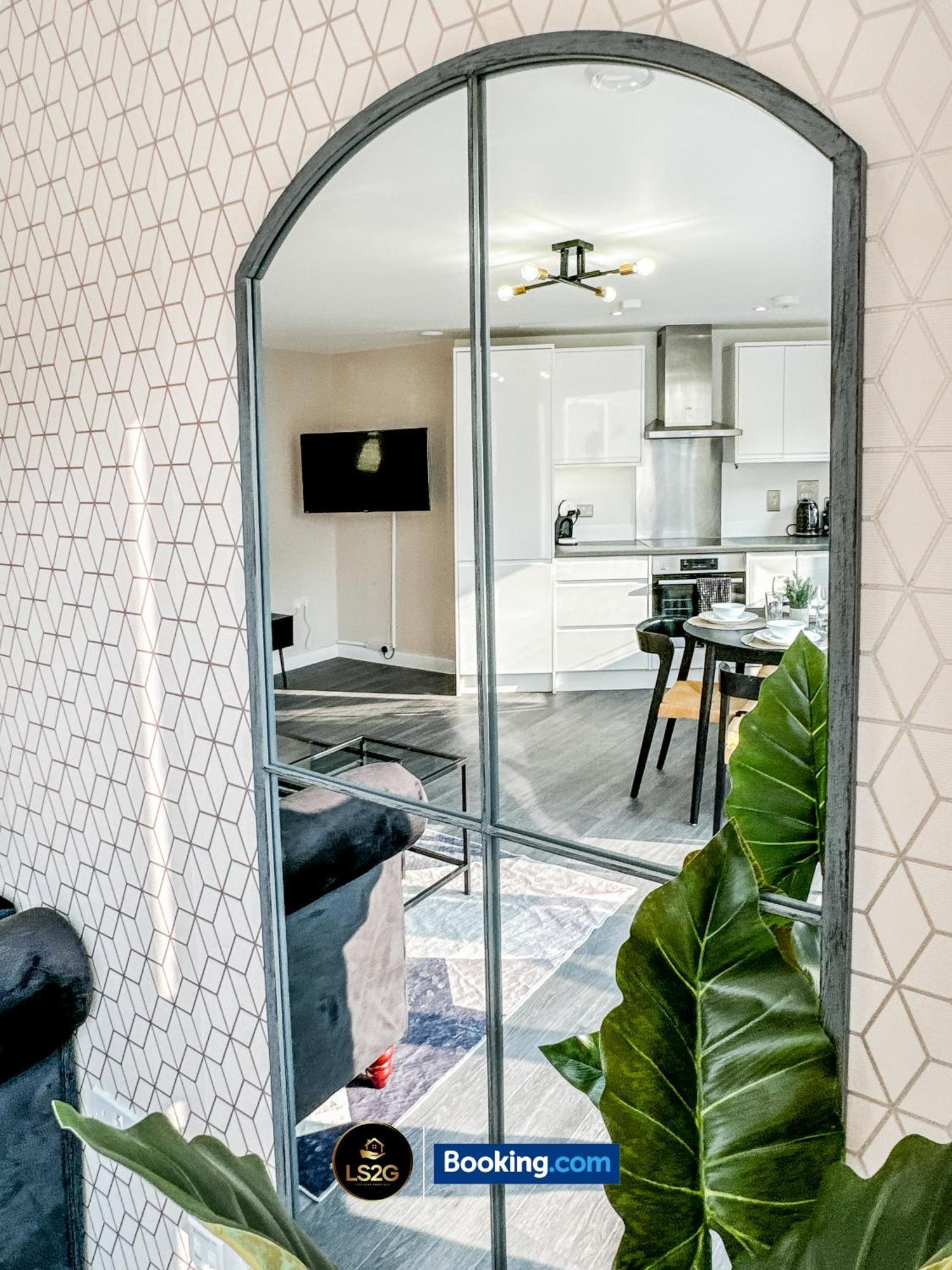 Appartement Stylish 2 Bedroom By Ls2g Short Lets & Serviced Greater With Free Parking Londres